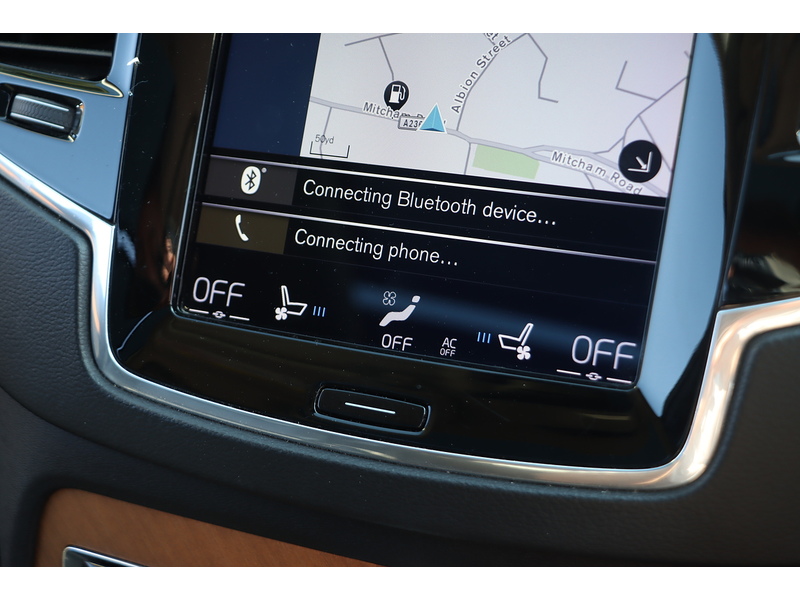 Volvo 2.0H T8 TWIN ENGINE 10.4KWH INSCRIPTION PRO SUV 5DR PETROL PLUG-IN HYBRID 4WD AUTO 7 SEATER SUNROOF HEATED SEATS SAT NAV APPLE CARPLAY REAR CAMERA FSH 72-74 Mitcham Road
