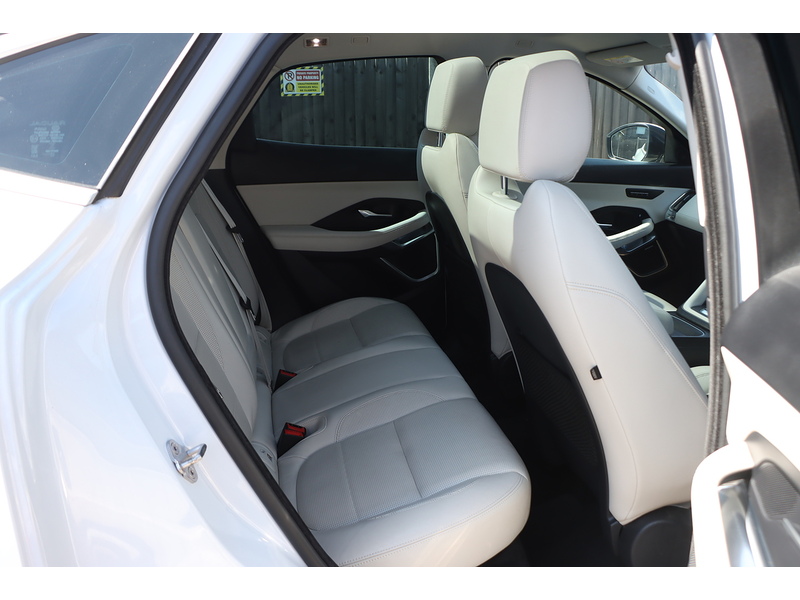 Jaguar 2.0 P250 R-DYNAMIC HSE SUV 5DR PETROL AWD AUTO PAN ROOF HEATED SEATS SAT NAV BLUETOOTH APPLE CARPLAY REAR & 360 CAMERA PARKING AIDS 76000 MILES FSH 72-74 Mitcham Road