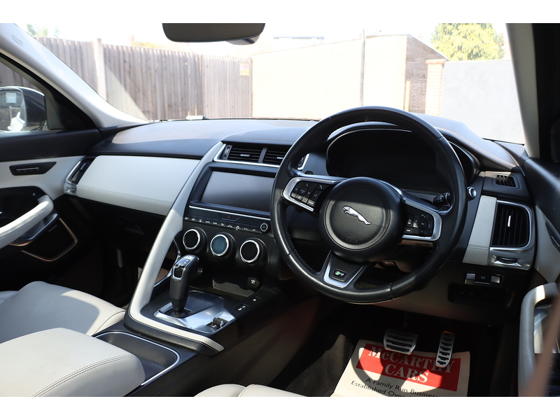 Jaguar 2.0 P250 R-DYNAMIC HSE SUV 5DR PETROL AWD AUTO PAN ROOF HEATED SEATS SAT NAV BLUETOOTH APPLE CARPLAY REAR & 360 CAMERA PARKING AIDS 76000 MILES FSH 72-74 Mitcham Road