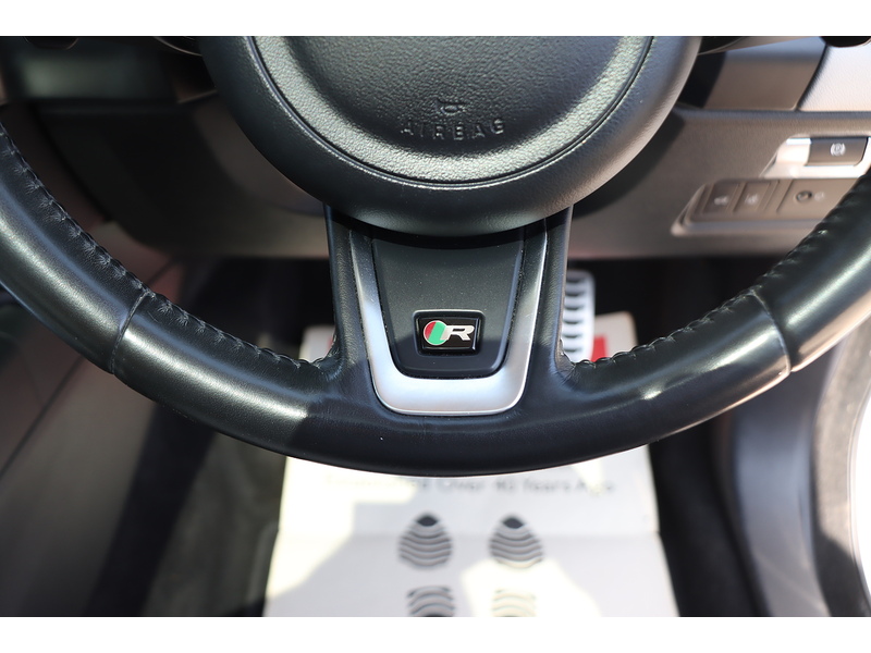 Jaguar 2.0 P250 R-DYNAMIC HSE SUV 5DR PETROL AWD AUTO PAN ROOF HEATED SEATS SAT NAV BLUETOOTH APPLE CARPLAY REAR & 360 CAMERA PARKING AIDS 76000 MILES FSH 72-74 Mitcham Road