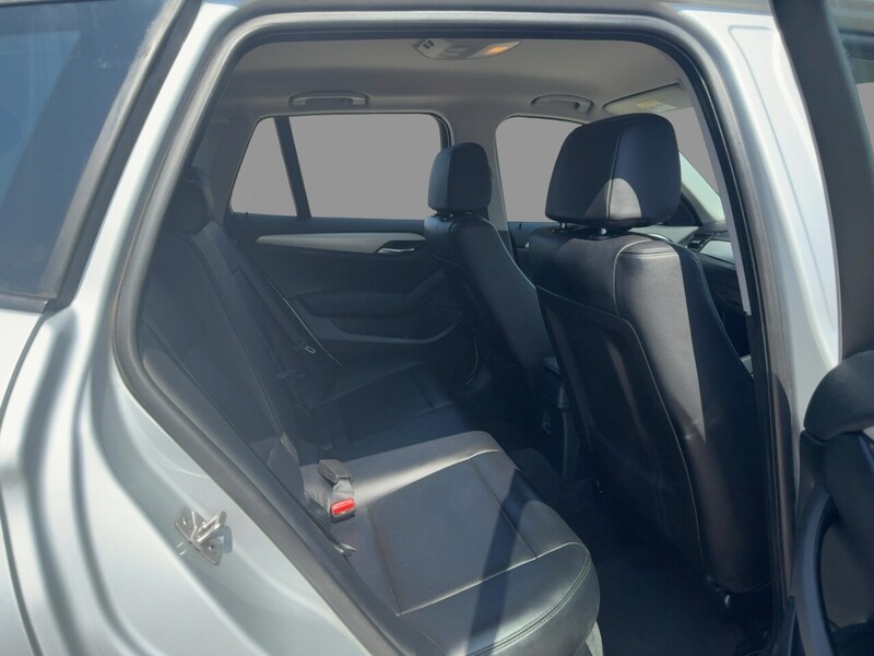 BMW 2.0 20I SE SUV 5DR PETROL XDRIVE AUTO BLUETOOTH STEREO  CD PLAYER USB INPUT PARKING AIDS SAME OWNER FOR 8 YEARS ONLY 55000 MILES FSH NO ULEZ CHARGE 72-74 Mitcham Road