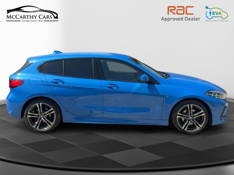 BMW 118I 1.5 M SPORT (LCP) HATCHBACK 5DR PETROL DCT AUTO HEATED SEATS SAT NAV BLUETOOTH DAB STEREO APPLE CARPLAY PARKING AIDS JUST 1 OWNER 57000 MILES FSH 72-74 Mitcham Road