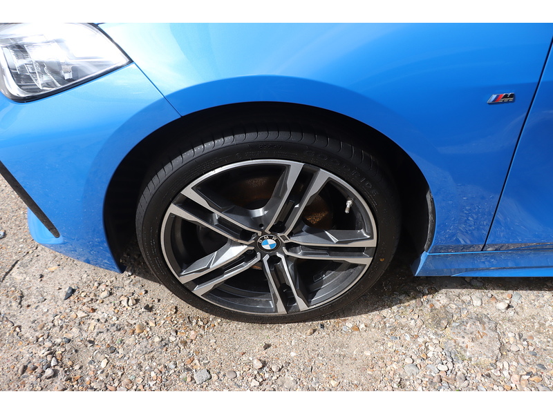 BMW 118I 1.5 M SPORT (LCP) HATCHBACK 5DR PETROL DCT AUTO HEATED SEATS SAT NAV BLUETOOTH DAB STEREO APPLE CARPLAY PARKING AIDS JUST 1 OWNER 57000 MILES FSH 72-74 Mitcham Road
