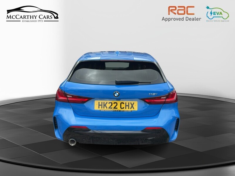 BMW 118I 1.5 M SPORT (LCP) HATCHBACK 5DR PETROL DCT AUTO HEATED SEATS SAT NAV BLUETOOTH DAB STEREO APPLE CARPLAY PARKING AIDS JUST 1 OWNER 57000 MILES FSH 72-74 Mitcham Road
