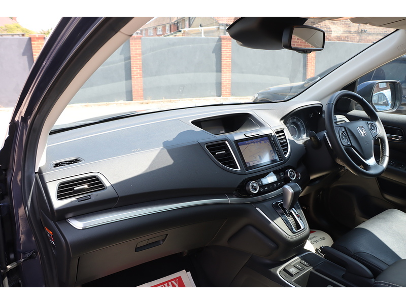 Honda 2.0 I-VTEC EX SUV 5DR PETROL 4WD AUTO PAN ROOF HEATED SEATS SAT NAV BLUETOOTH DAB STEREO REAR CAMERA PARKING AIDS JUST 2 OWNERS ONLY 26000 MILES FSH 72-74 Mitcham Road
