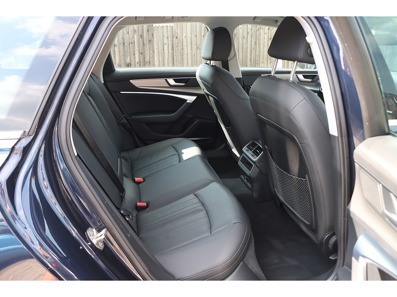 Audi 2.0 TFSI 40 Sport Estate 5dr Petrol S Tronic Euro 6 (s/s) (204 ps) 72-74 Mitcham Road