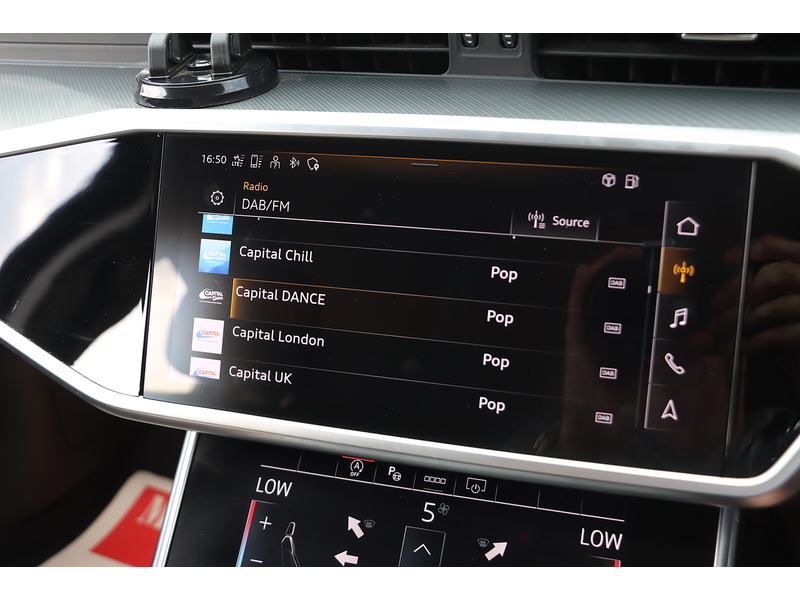 Audi 2.0 TFSI 40 Sport Estate 5dr Petrol S Tronic Euro 6 (s/s) (204 ps) 72-74 Mitcham Road