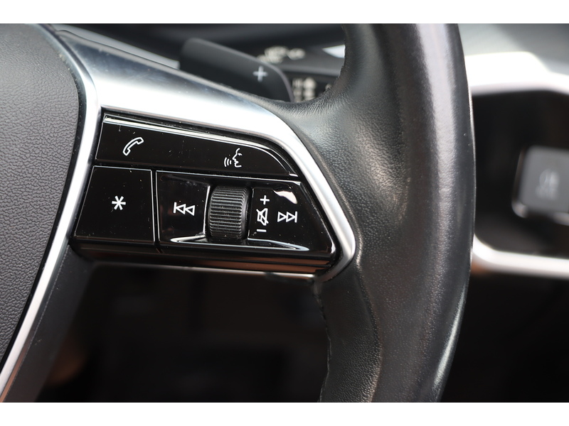 Audi 2.0 TFSI 40 Sport Estate 5dr Petrol S Tronic Euro 6 (s/s) (204 ps) 72-74 Mitcham Road