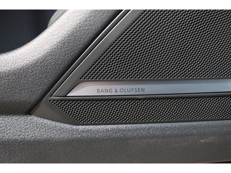 Audi 2.0 TFSI 40 Sport Estate 5dr Petrol S Tronic Euro 6 (s/s) (204 ps) 72-74 Mitcham Road