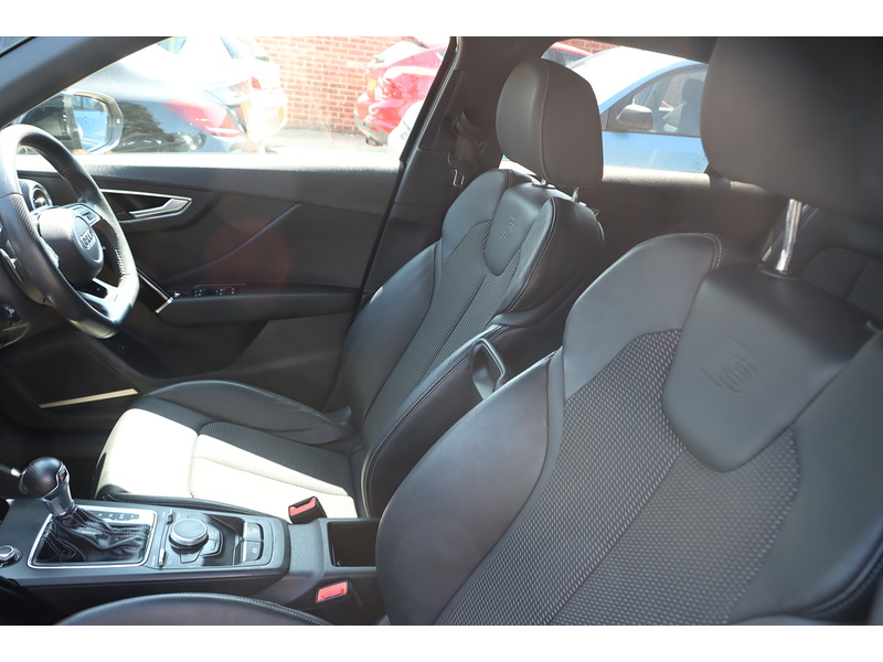 Audi 1.5 TFSI CoD 35 Black Edition SUV 5dr Petrol S Tronic Euro 6 (s/s) (150 ps) 72-74 Mitcham Road