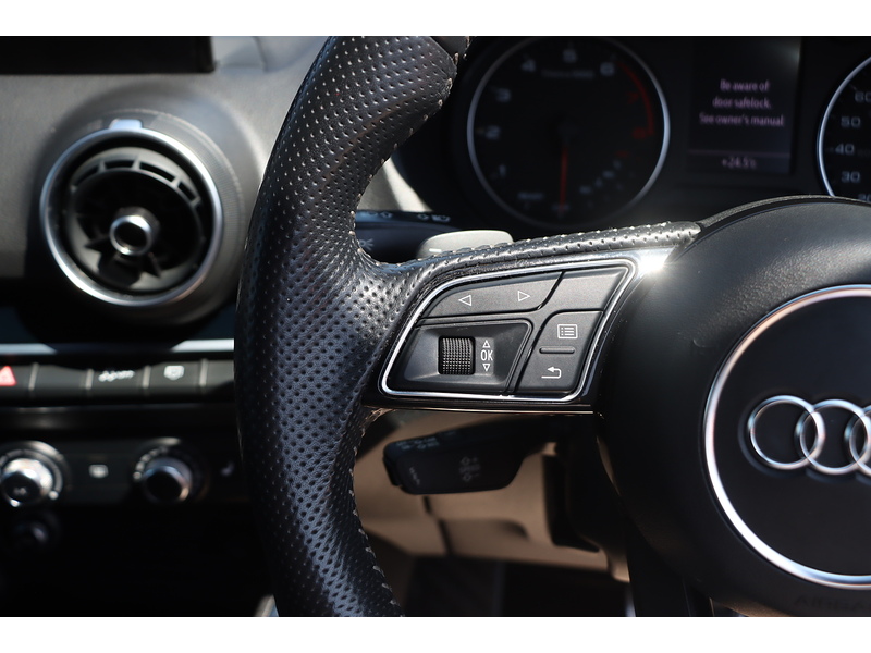 Audi 1.5 TFSI CoD 35 Black Edition SUV 5dr Petrol S Tronic Euro 6 (s/s) (150 ps) 72-74 Mitcham Road