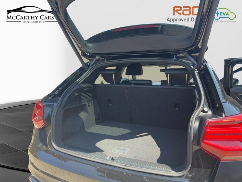 Audi 1.5 TFSI CoD 35 Black Edition SUV 5dr Petrol S Tronic Euro 6 (s/s) (150 ps) 72-74 Mitcham Road
