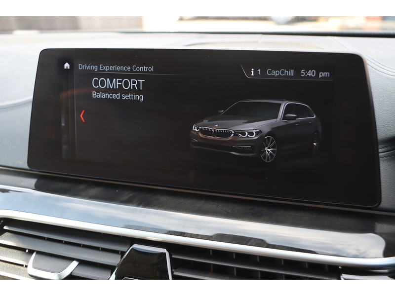 BMW 2.0 530i SE Touring 5dr Petrol Auto Euro 6 (s/s) (252 ps) 72-74 Mitcham Road