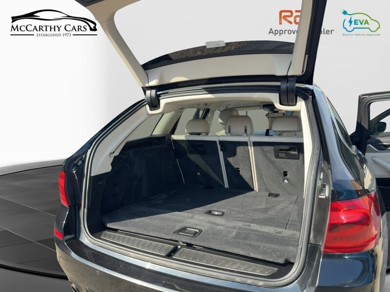 BMW 2.0 530i SE Touring 5dr Petrol Auto Euro 6 (s/s) (252 ps) 72-74 Mitcham Road