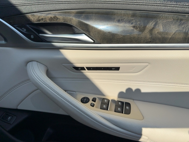 BMW 2.0 530i SE Touring 5dr Petrol Auto Euro 6 (s/s) (252 ps) 72-74 Mitcham Road