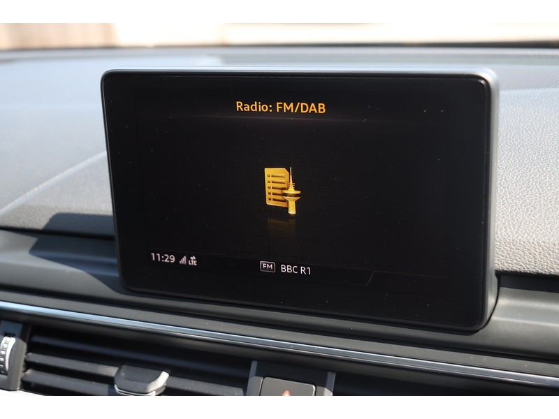 Audi 1.4 TFSI SPORT ESTATE 5DR PETROL MANUAL SATNAV BLUETOOTH DAB RADIO APPLE CARPLAY PARKING AIDS JUST 1 OWNER FROM NEW ONLY 46000 MILES SH NO ULEZ CHARGE 92-96 Mitcham Road