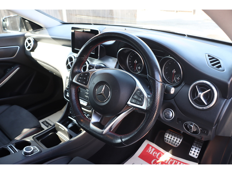 Mercedes-Benz CLA200 1.6 AMG LINE EDITION SHOOTING BRAKE 5DR PETROL 7G-DCT AUTO SATNAV BLUETOOTH RADIO REAR CAMERA WITH PARKING AIDS ONLY 87000 MILES FSH 7 SERVICES 92-96 Mitcham Road