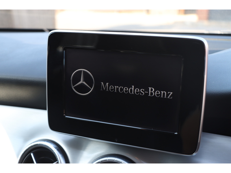 Mercedes-Benz CLA200 1.6 AMG LINE EDITION SHOOTING BRAKE 5DR PETROL 7G-DCT AUTO SATNAV BLUETOOTH RADIO REAR CAMERA WITH PARKING AIDS ONLY 87000 MILES FSH 7 SERVICES 92-96 Mitcham Road