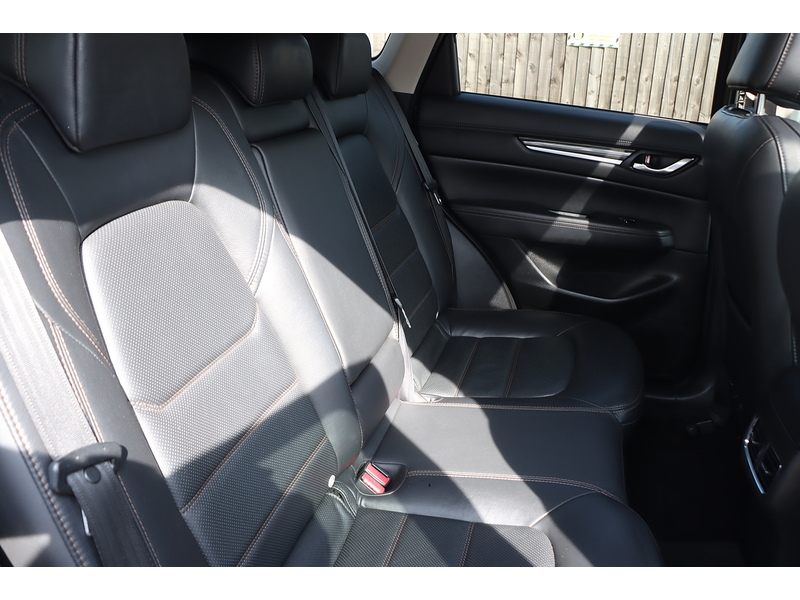 Mazda 2.0 SKYACTIV-G SPORT NAV+ SUV 5DR PETROL AUTO SUNROOF HEATED SEATS SAT NAV BLUETOOTH APPLE CARPLAY REAR CAMERA PARKING AIDS 2 OWNERS 74000 MILES SH 92-96 Mitcham Road