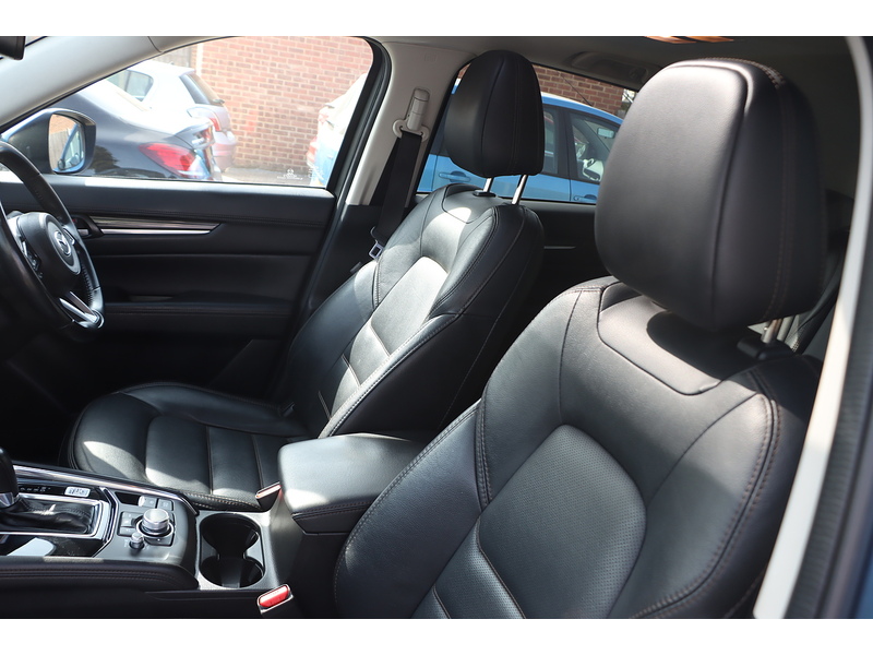 Mazda 2.0 SKYACTIV-G SPORT NAV+ SUV 5DR PETROL AUTO SUNROOF HEATED SEATS SAT NAV BLUETOOTH APPLE CARPLAY REAR CAMERA PARKING AIDS 2 OWNERS 74000 MILES SH 92-96 Mitcham Road