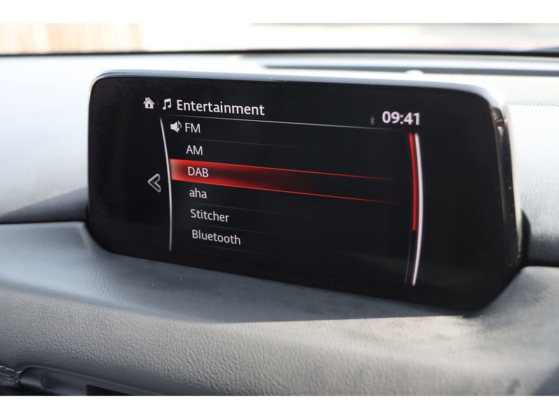 Mazda 2.0 SKYACTIV-G SPORT NAV+ SUV 5DR PETROL AUTO SUNROOF HEATED SEATS SAT NAV BLUETOOTH APPLE CARPLAY REAR CAMERA PARKING AIDS 2 OWNERS 74000 MILES SH 92-96 Mitcham Road
