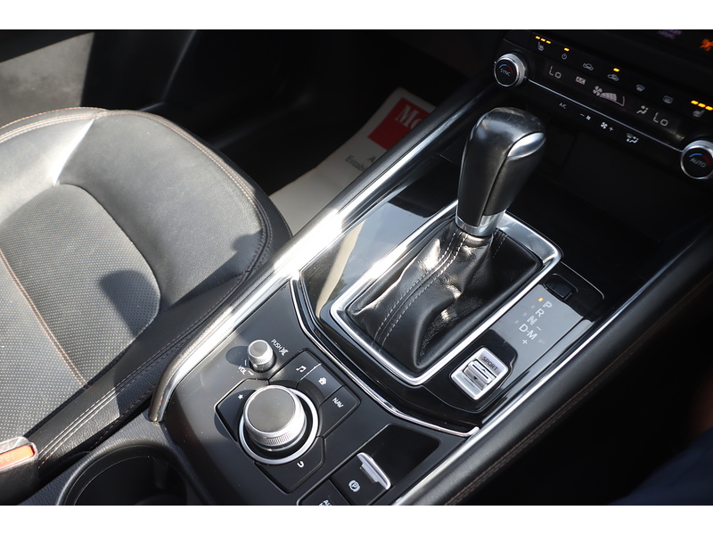 Mazda 2.0 SKYACTIV-G SPORT NAV+ SUV 5DR PETROL AUTO SUNROOF HEATED SEATS SAT NAV BLUETOOTH APPLE CARPLAY REAR CAMERA PARKING AIDS 2 OWNERS 74000 MILES SH 92-96 Mitcham Road