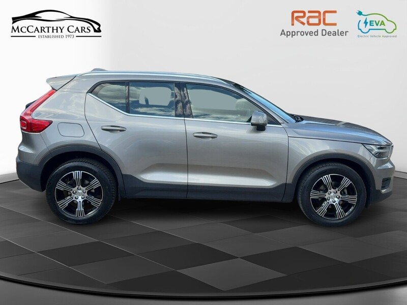 Volvo 1.5 T3 INSCRIPTION SUV 5DR PETROL AUTO FULL LEATHER SEATS SATNAV BLUETOOTH DAB STEREO PARKING AIDS 1 OWNER FROM NEW ONLY 41000 MILES SH NO ULEZ CHARGE 72-74 Mitcham Road
