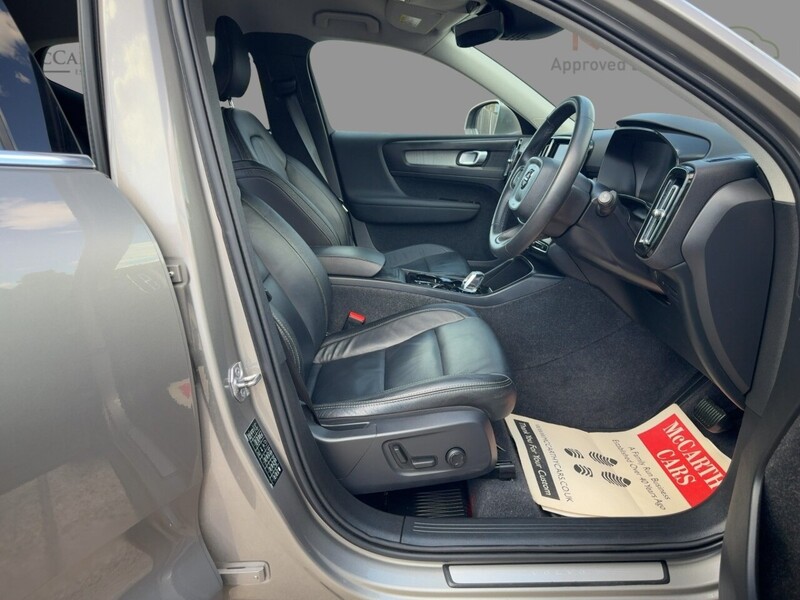 Volvo 1.5 T3 INSCRIPTION SUV 5DR PETROL AUTO FULL LEATHER SEATS SATNAV BLUETOOTH DAB STEREO PARKING AIDS 1 OWNER FROM NEW ONLY 41000 MILES SH NO ULEZ CHARGE 72-74 Mitcham Road