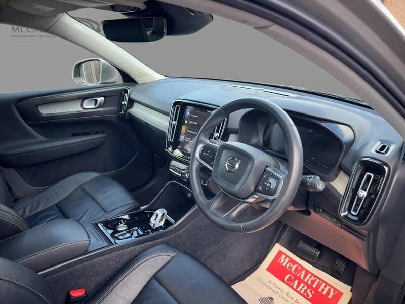 Volvo 1.5 T3 INSCRIPTION SUV 5DR PETROL AUTO FULL LEATHER SEATS SATNAV BLUETOOTH DAB STEREO PARKING AIDS 1 OWNER FROM NEW ONLY 41000 MILES SH NO ULEZ CHARGE 72-74 Mitcham Road