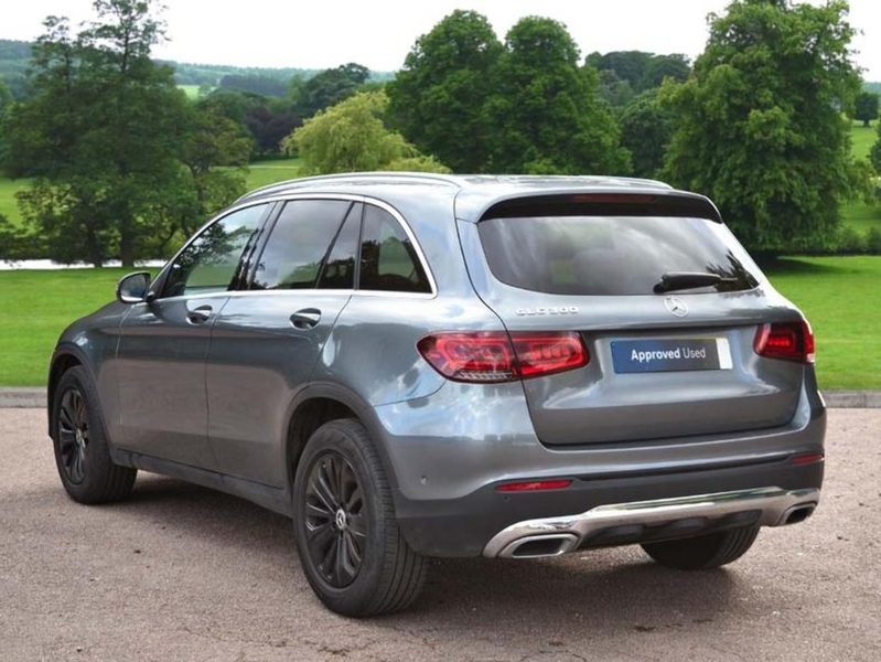 Mercedes-Benz 2.0 GLC300 MHEV Sport SUV 5dr Petrol G-Tronic+ 4MATIC Euro 6 (s/s) (272 ps) 72-74 Mitcham Road