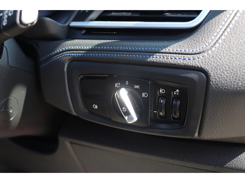 BMW 225XE 1.5 7.6KWH M SPORT (PREMIUM) MPV 5DR PETROL PLUG-IN HYBRID 4WD AUTO SUNROOF HEATED SEATS SATNAV BLUETOOTH DAB RADIO PARKING AIDS 54000 MILES FSH 92-96 Mitcham Road