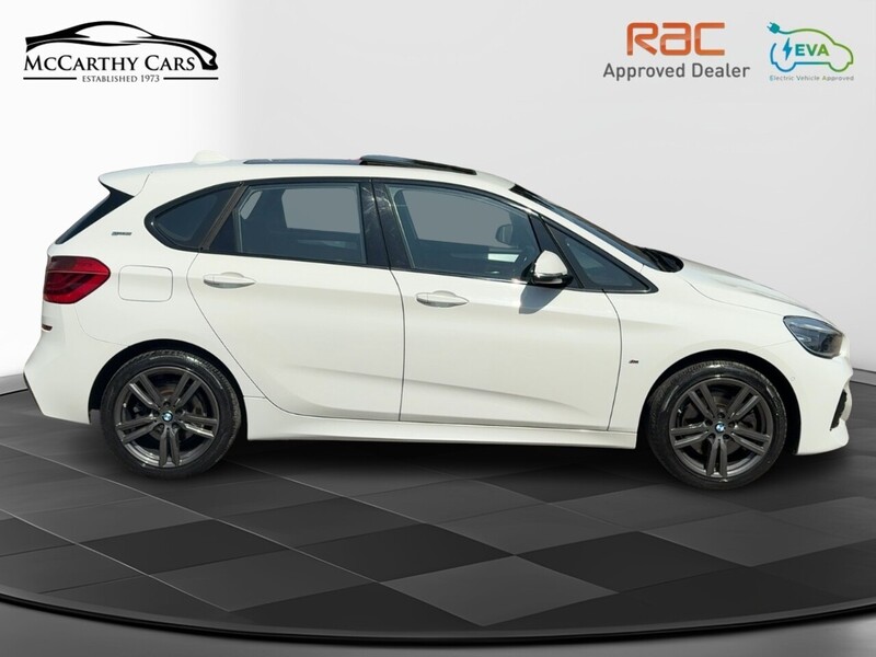 BMW 225XE 1.5 7.6KWH M SPORT (PREMIUM) MPV 5DR PETROL PLUG-IN HYBRID 4WD AUTO SUNROOF HEATED SEATS SATNAV BLUETOOTH DAB RADIO PARKING AIDS 54000 MILES FSH 92-96 Mitcham Road