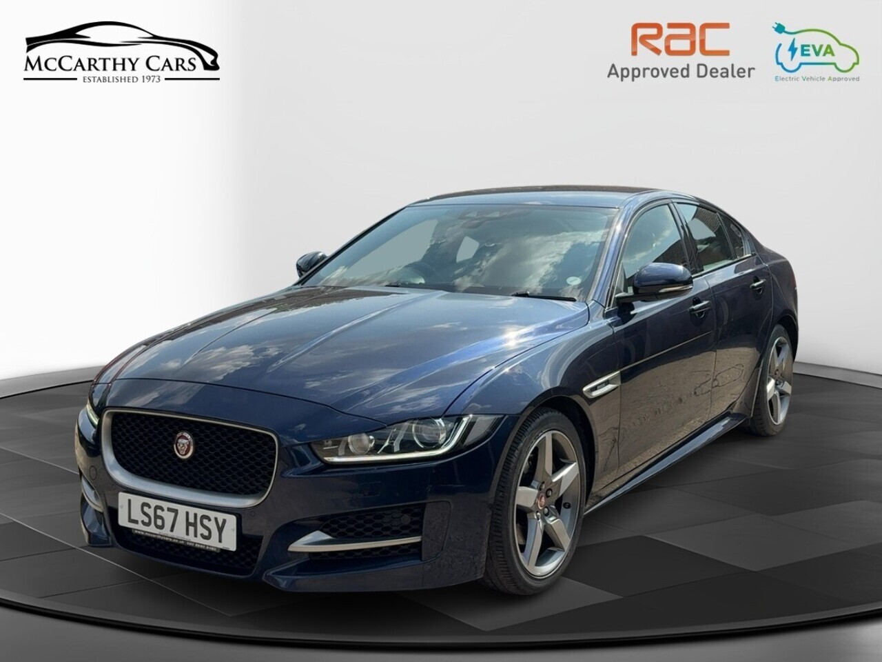 2017 JAGUAR XE