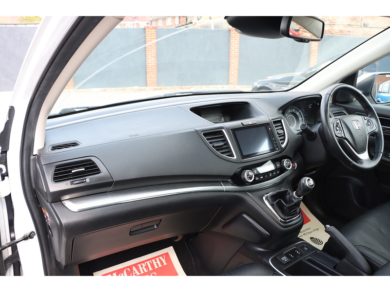Honda 2.0 I-VTEC EX SUV 5DR PETROL 4WD MANUAL PAN ROOF HEATED SEATS SAT NAV BLUETOOTH DAB STEREO REAR CAMERA PARKING AIDS JUST 2 OWNERS ONLY 70000 MILES SH 72-74 Mitcham Road