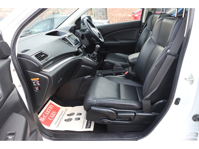 Honda 2.0 I-VTEC EX SUV 5DR PETROL 4WD MANUAL PAN ROOF HEATED SEATS SAT NAV BLUETOOTH DAB STEREO REAR CAMERA PARKING AIDS JUST 2 OWNERS ONLY 70000 MILES SH 72-74 Mitcham Road