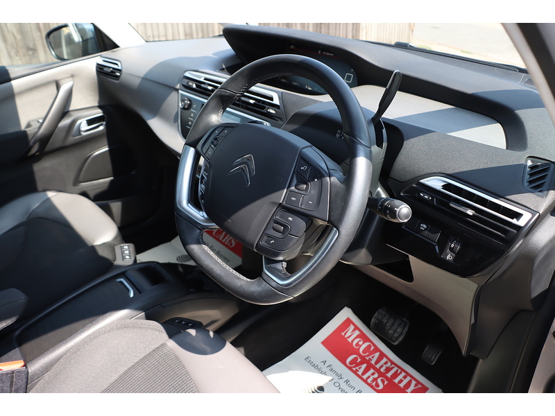 Citroen 1.2 PURETECH FLAIR PLUS MPV 5DR PETROL EAT8 AUTO 7 SEATER PAN ROOF SAT NAV BLUETOOTH APPLE CARPLAY REAR CAMERA PARKING AIDS 2 OWNERS 14000 MILES FSH 72-74 Mitcham Road