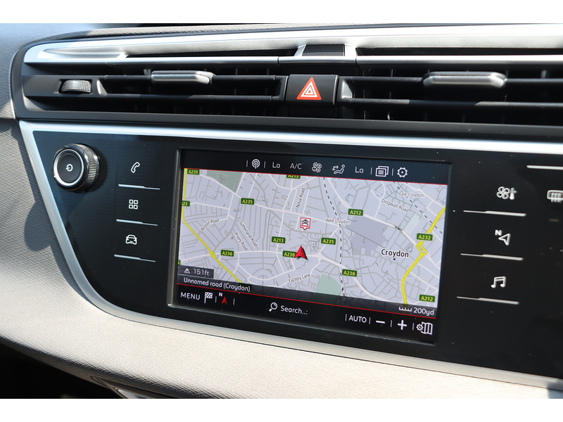 Citroen 1.2 PURETECH FLAIR PLUS MPV 5DR PETROL EAT8 AUTO 7 SEATER PAN ROOF SAT NAV BLUETOOTH APPLE CARPLAY REAR CAMERA PARKING AIDS 2 OWNERS 14000 MILES FSH 72-74 Mitcham Road