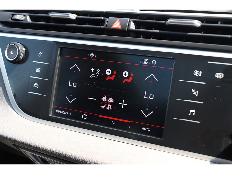 Citroen 1.2 PURETECH FLAIR PLUS MPV 5DR PETROL EAT8 AUTO 7 SEATER PAN ROOF SAT NAV BLUETOOTH APPLE CARPLAY REAR CAMERA PARKING AIDS 2 OWNERS 14000 MILES FSH 72-74 Mitcham Road