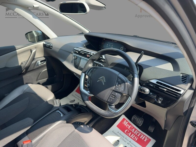 Citroen 1.2 PURETECH FLAIR PLUS MPV 5DR PETROL EAT8 AUTO 7 SEATER PAN ROOF SAT NAV BLUETOOTH APPLE CARPLAY REAR CAMERA PARKING AIDS 2 OWNERS 14000 MILES FSH 72-74 Mitcham Road