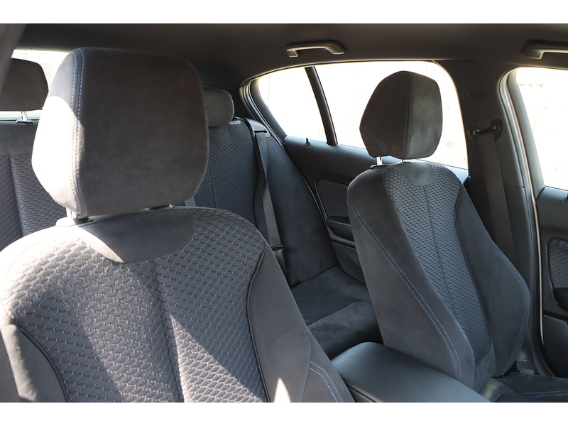 BMW 116I M Sport 1.6 5dr Hatchback Automatic Petrol 72-74 Mitcham Road