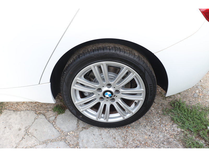 BMW 116I M Sport 1.6 5dr Hatchback Automatic Petrol 92-96 Mitcham Road