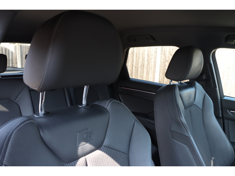 Audi 1.5 TFSI COD 35 S LINE SUV 5DR PETROL S TRONIC AUTO HEATED SEAT SATNAV BLUETOOTH DAB RADIO APPLE CARPLAY PARKING AIDS 1 OWNER FROM NEW 79000 MILES FSH 72-74 Mitcham Road