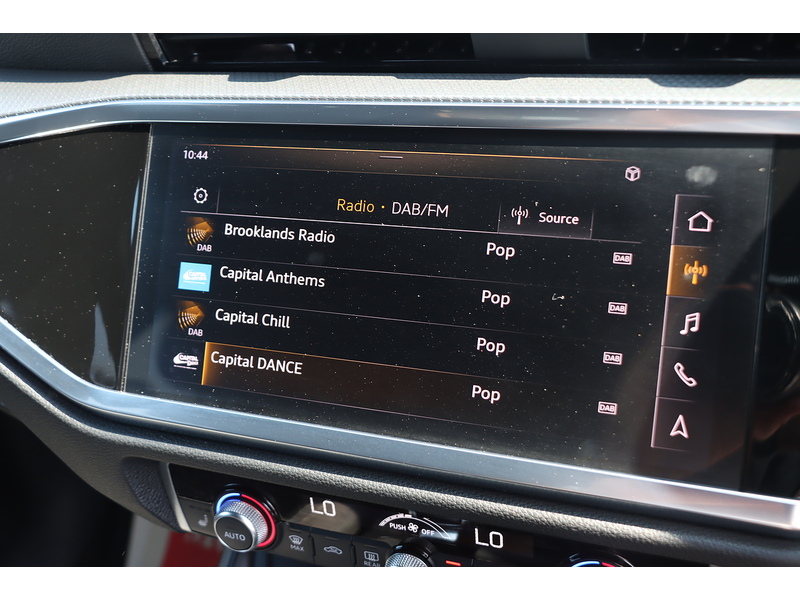 Audi 1.5 TFSI COD 35 S LINE SUV 5DR PETROL S TRONIC AUTO HEATED SEAT SATNAV BLUETOOTH DAB RADIO APPLE CARPLAY PARKING AIDS 1 OWNER FROM NEW 79000 MILES FSH 72-74 Mitcham Road