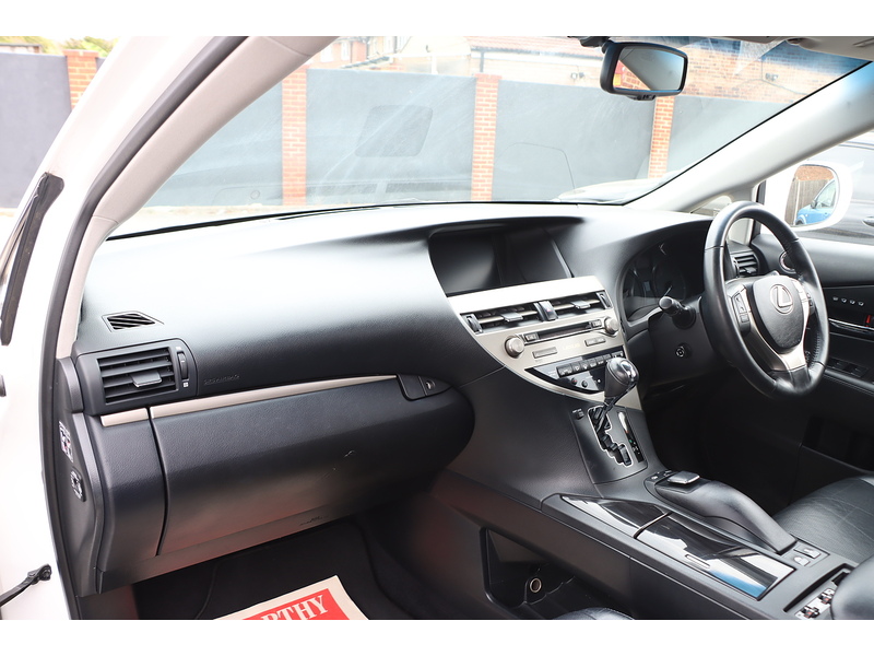 Lexus 450H 3.5 V6 ADVANCE SUV 5DR PETROL HYBRID CVT 4WD AUTO SUNROOF HEATED SEATS SAT NAV BLUETOOTH DAB STEREO PARKING AIDS FSH 12 SERVICES NO ULEZ CHARGE 72-74 Mitcham Road