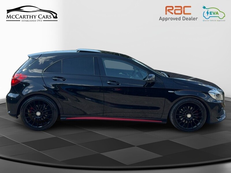 Mercedes-Benz A250 2.0 AMG (PREMIUM) HATCHBACK 5DR PETROL 7G-DCT AUTO SUNROOF HEATED SEATS SAT NAV BLUETOOTH STEREO REAR CAMERA WITH PARKING AIDS 85000 MILES SH 72-74 Mitcham Road