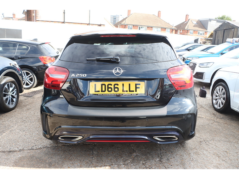 Mercedes-Benz A250 2.0 AMG (PREMIUM) HATCHBACK 5DR PETROL 7G-DCT AUTO SUNROOF HEATED SEATS SAT NAV BLUETOOTH STEREO REAR CAMERA WITH PARKING AIDS 85000 MILES SH 72-74 Mitcham Road
