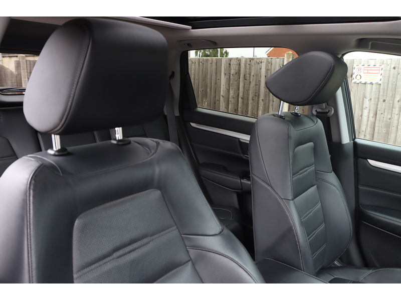 Honda 2.0 H I-MMD EX SUV 5DR PETROL HYBRID ECVT 4WD AUTO SUNROOF HEATED SEATS SATNAV BLUETOOTH DAB RADIO REAR CAMERA PARKING AIDS 98000 MILES FSH 7 SERVICES 72-74 Mitcham Road