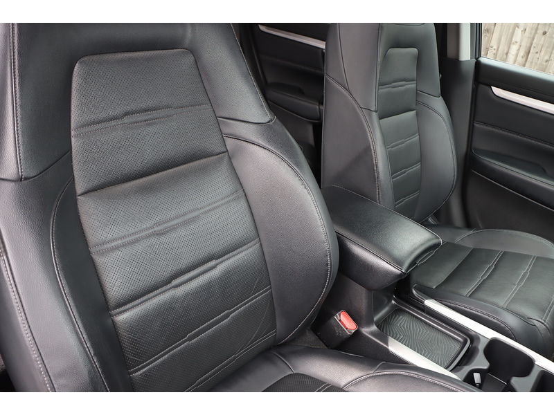 Honda 2.0 H I-MMD EX SUV 5DR PETROL HYBRID ECVT 4WD AUTO SUNROOF HEATED SEATS SATNAV BLUETOOTH DAB RADIO REAR CAMERA PARKING AIDS 98000 MILES FSH 7 SERVICES 72-74 Mitcham Road