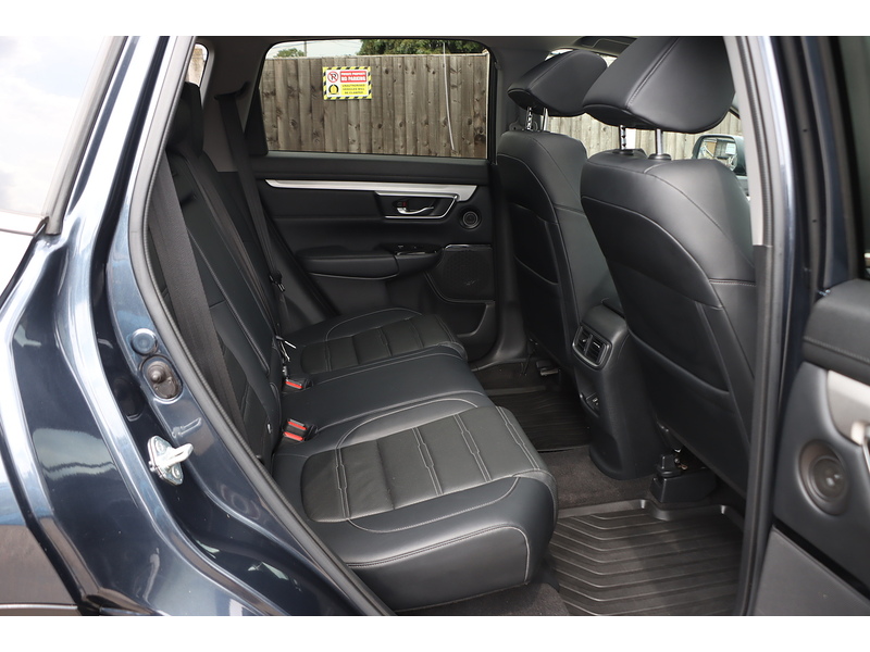 Honda 2.0 H I-MMD EX SUV 5DR PETROL HYBRID ECVT 4WD AUTO SUNROOF HEATED SEATS SATNAV BLUETOOTH DAB RADIO REAR CAMERA PARKING AIDS 98000 MILES FSH 7 SERVICES 72-74 Mitcham Road