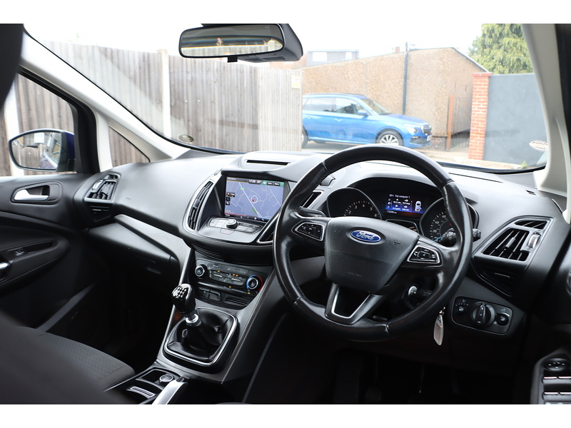 Ford 1.0T ECOBOOST ZETEC MPV 5DR PETROL MANUAL 7 SEATER SAT NAV BLUETOOTH DAB STEREO PARKING AIDS ONLY 73000 MILES SH JUST £35 ROAD TAX NO ULEZ CHARGE 72-74 Mitcham Road